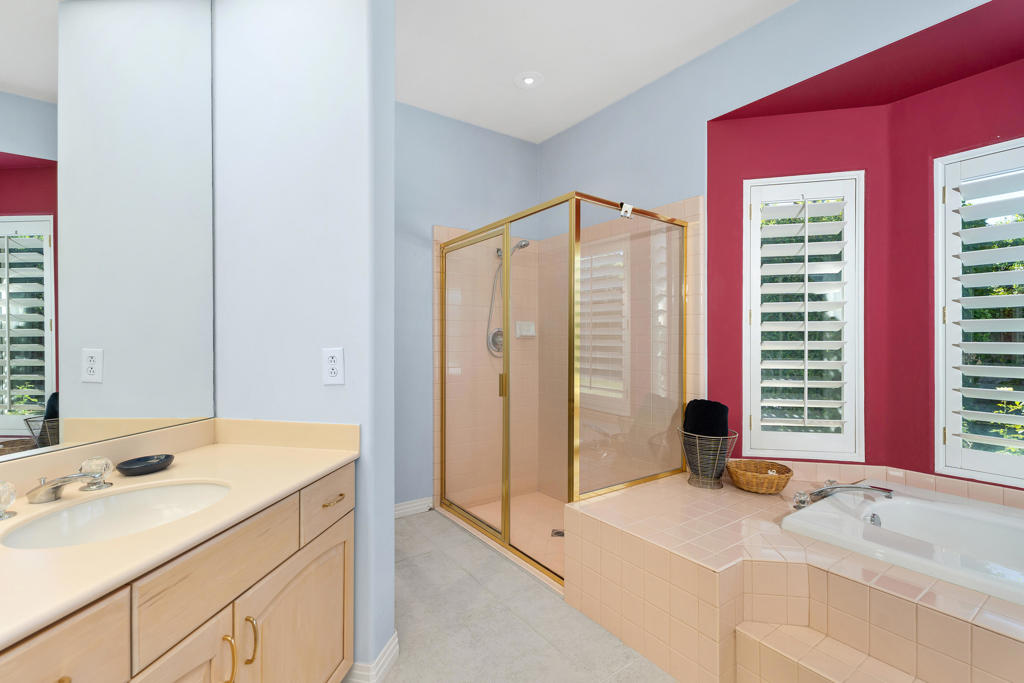 44375 Kings Canyon Lane