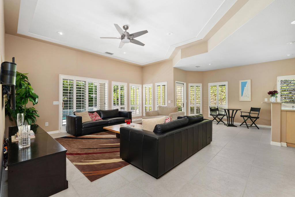 44375 Kings Canyon Lane