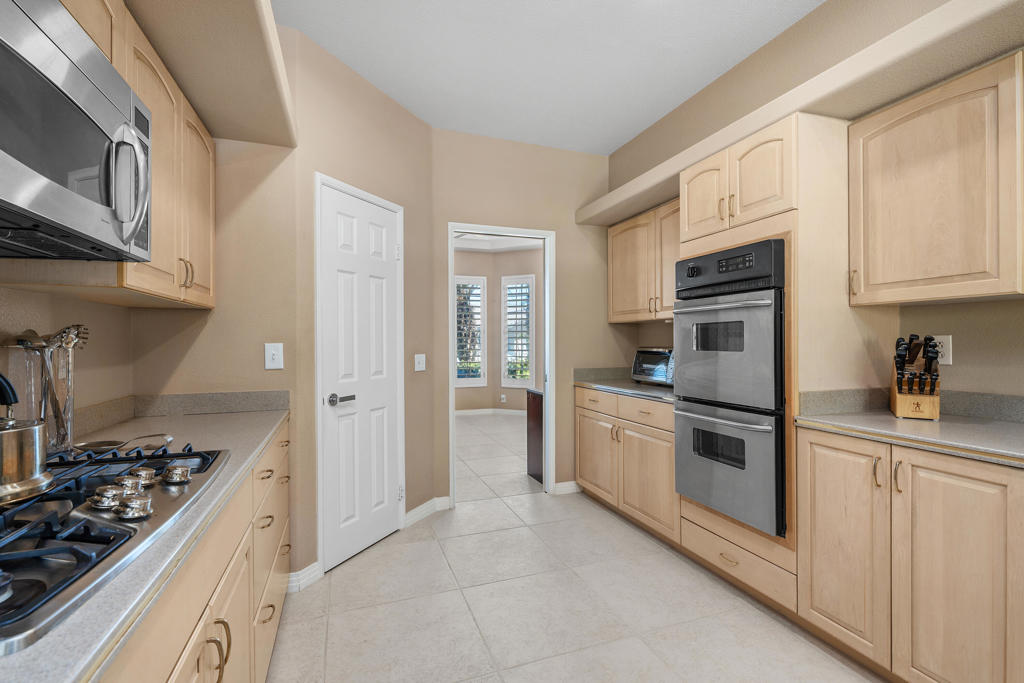 44375 Kings Canyon Lane