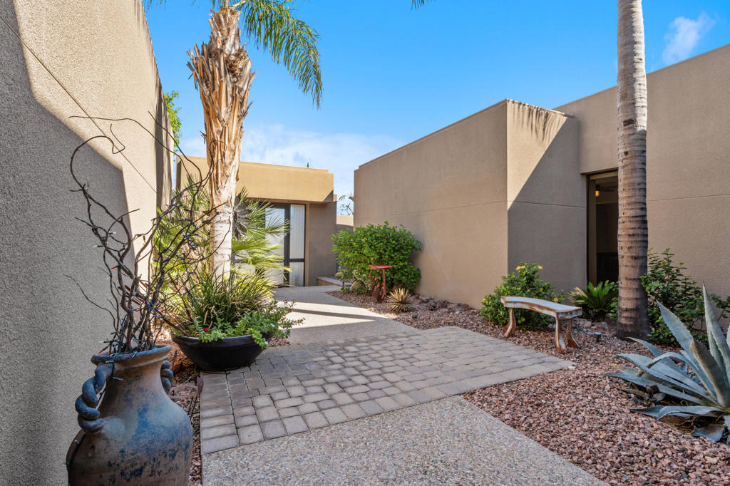 72885 Calle De La Silla