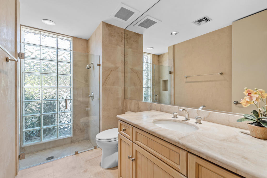 72885 Calle De La Silla