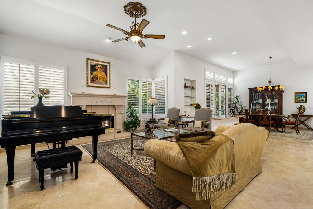 48285 Monterra Circle W