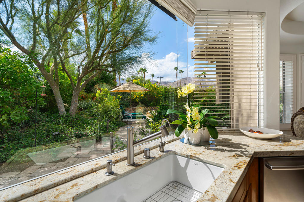 48285 Monterra Circle W