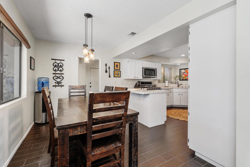 73915 Mountain View Avenue