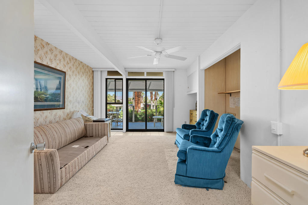 333 Sandpiper Street