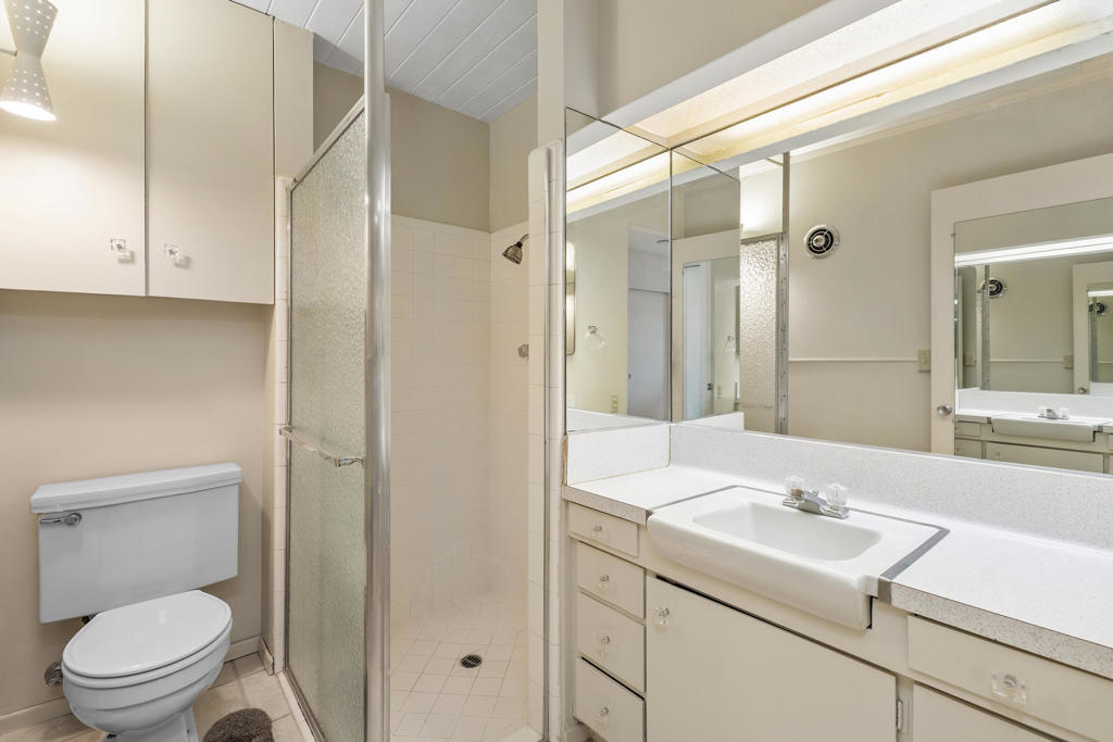 333 Sandpiper Street