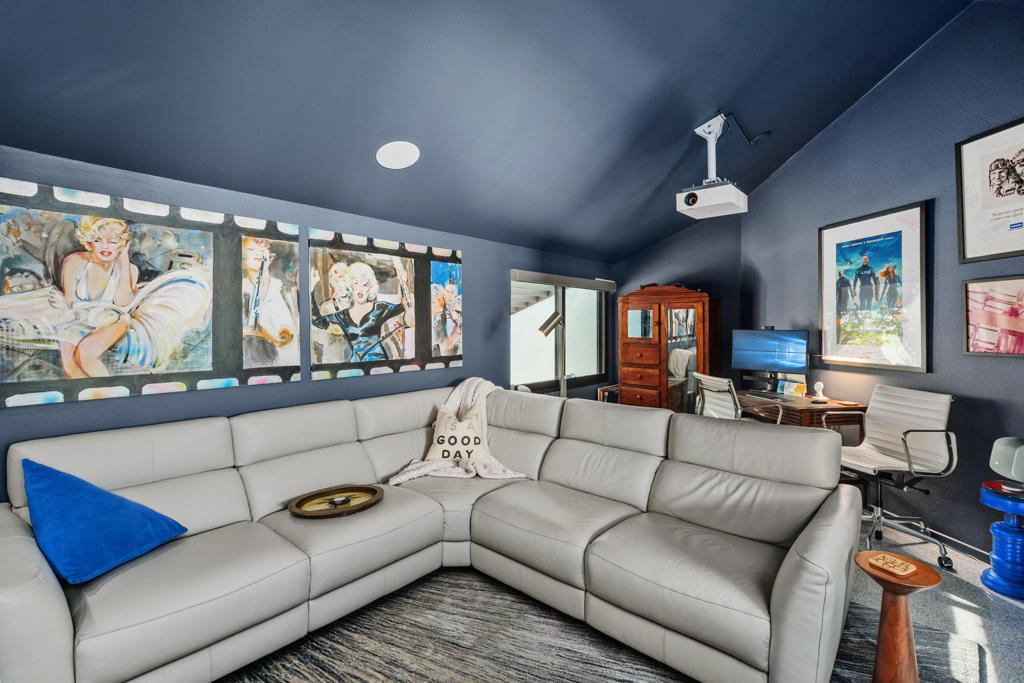 73009 Joshua Tree Street