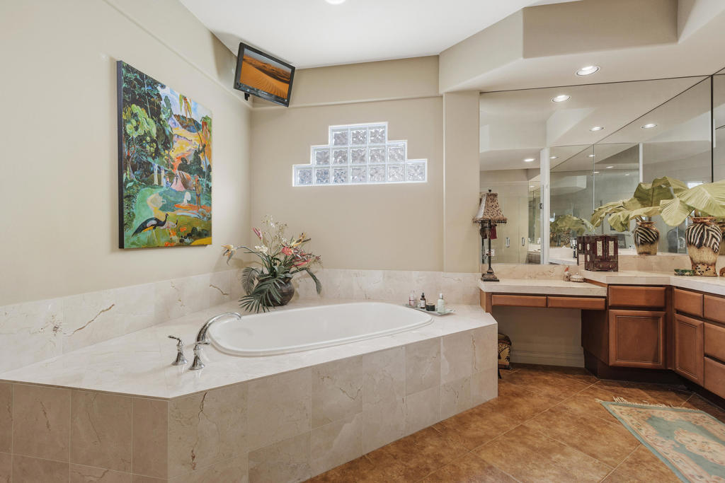 79382 Mission Drive W