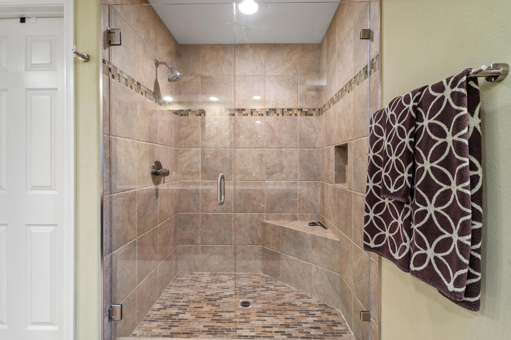 76075 Palm Valley Drive