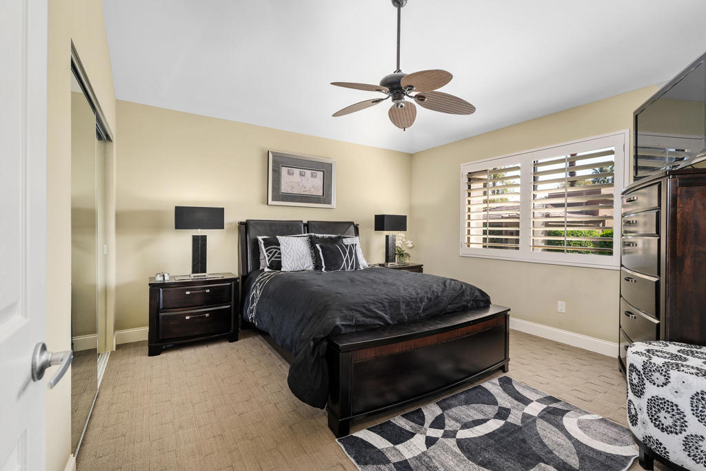 76075 Palm Valley Drive