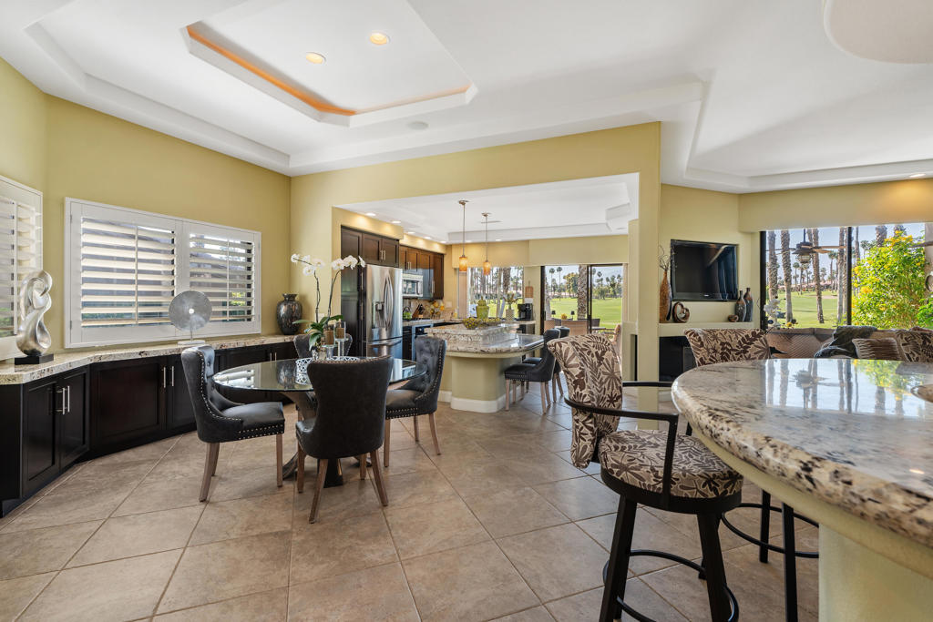 76075 Palm Valley Drive