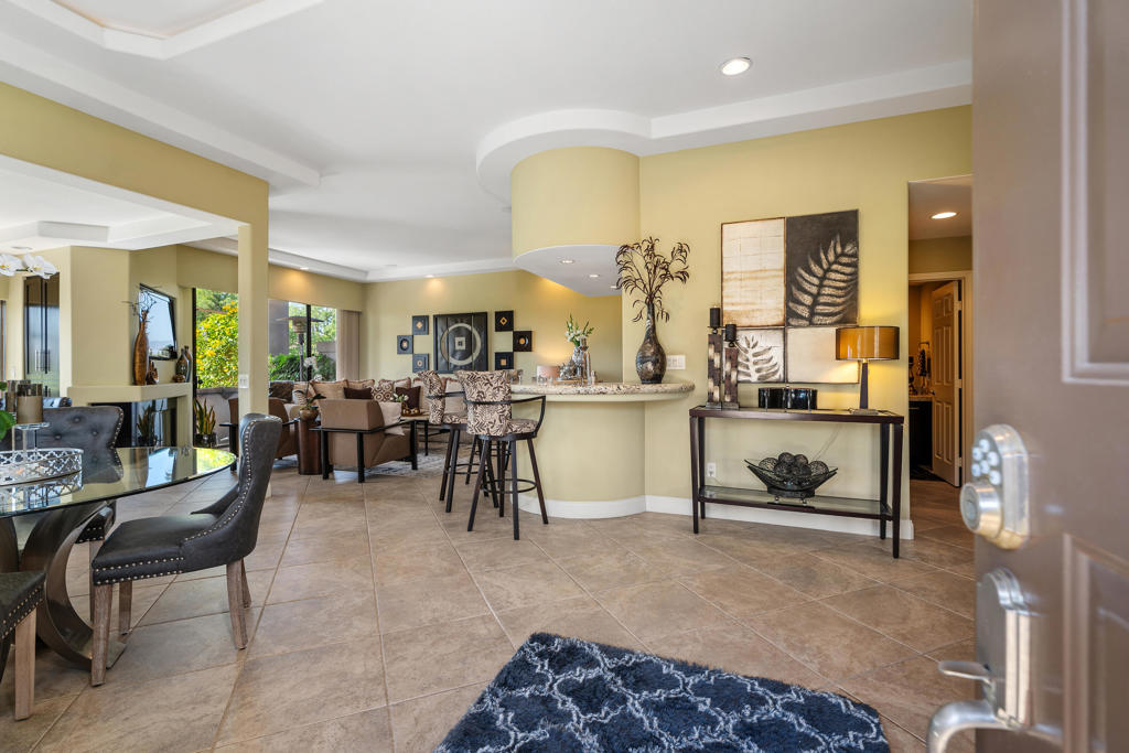 76075 Palm Valley Drive