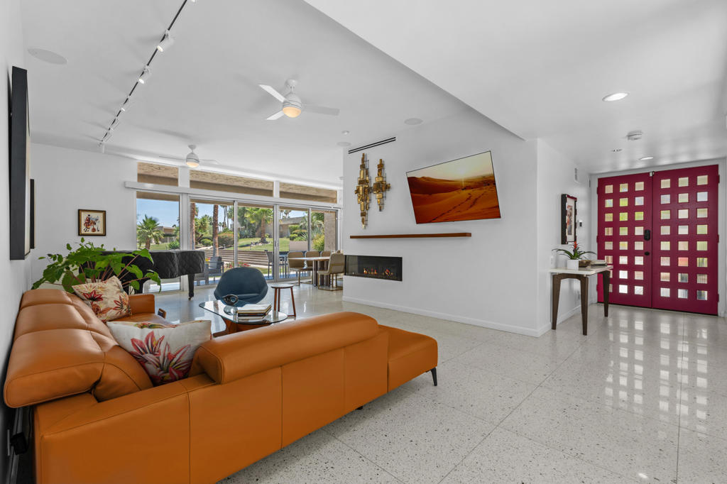 72267 Willow Street 1507
