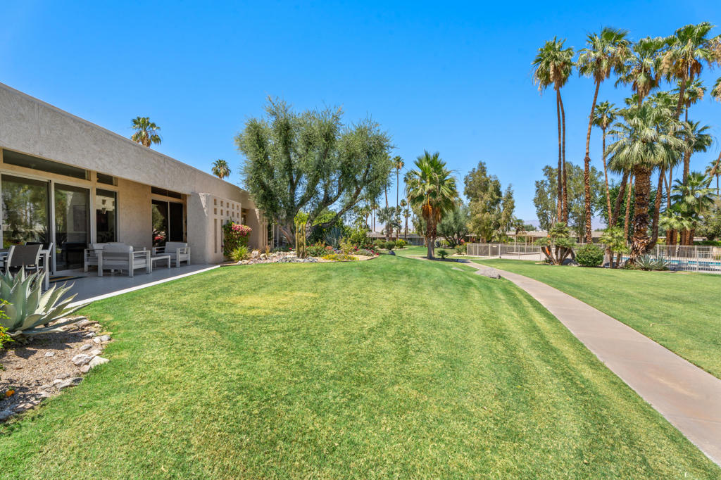 72267 Willow Street 1507