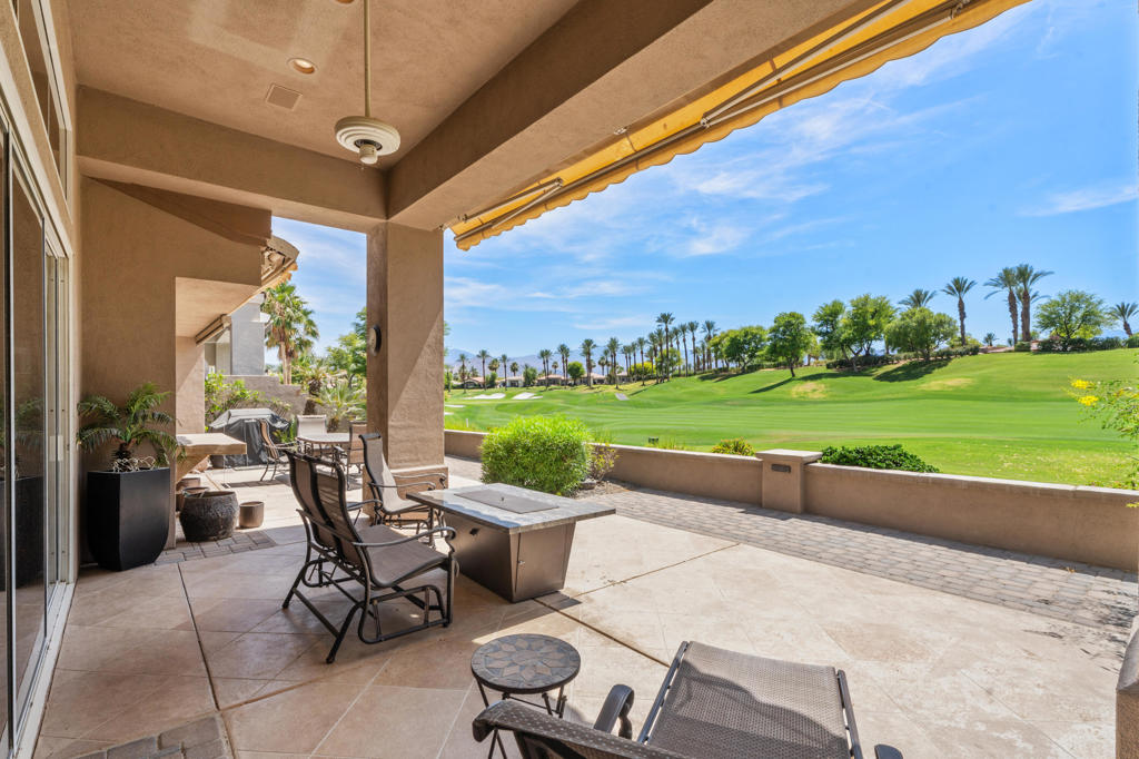 263 Desert Holly Drive
