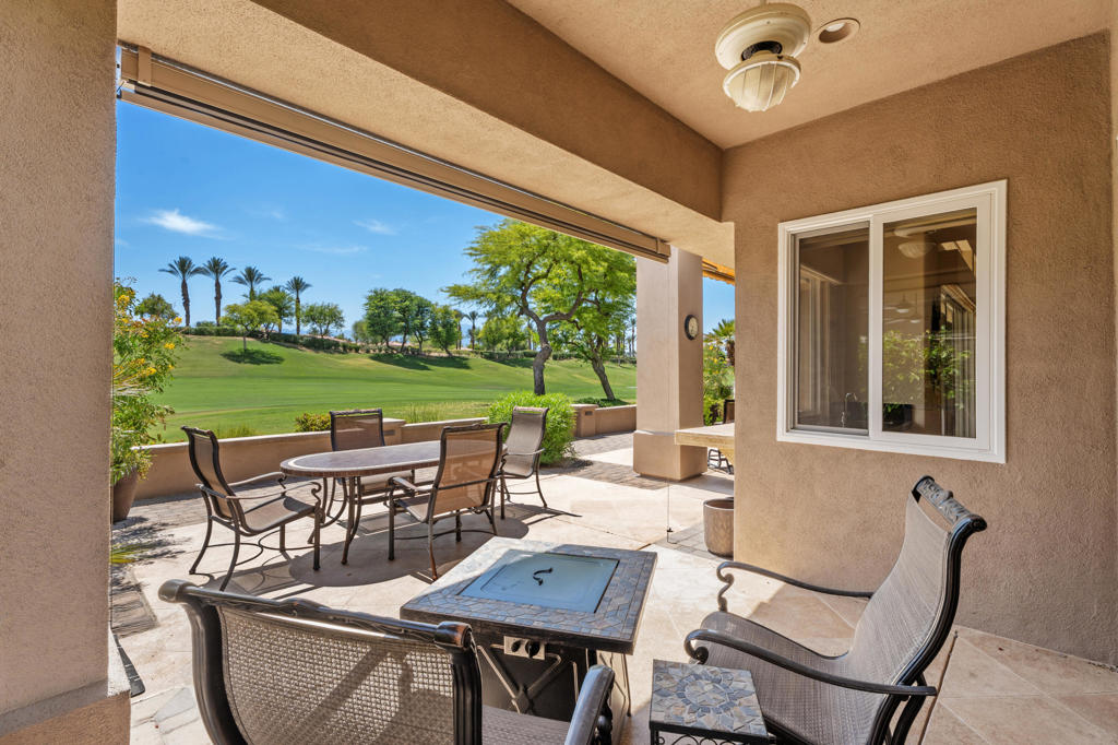 263 Desert Holly Drive
