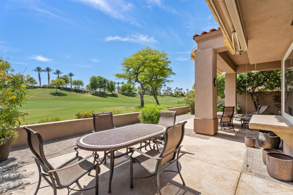 263 Desert Holly Drive