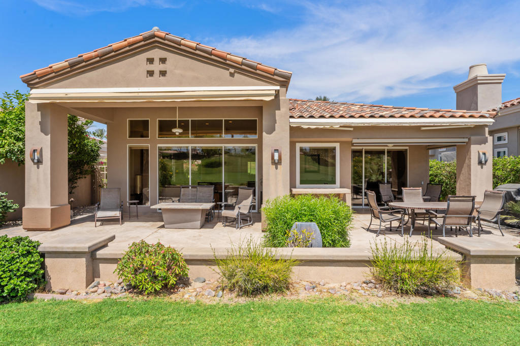 263 Desert Holly Drive