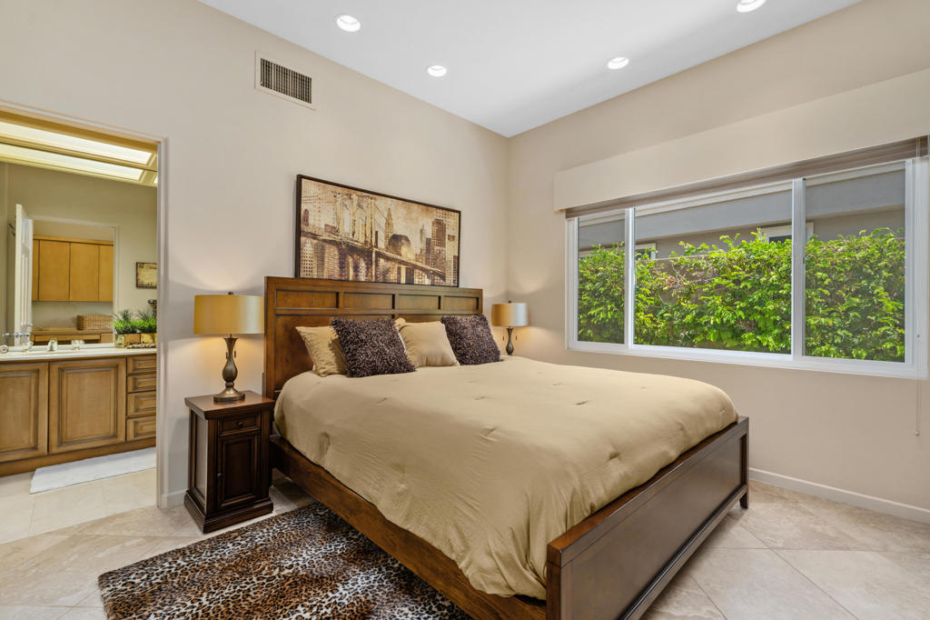 263 Desert Holly Drive