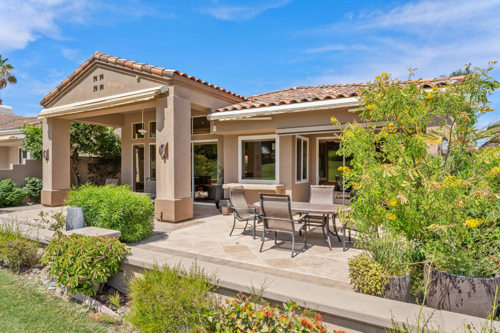 263 Desert Holly Drive