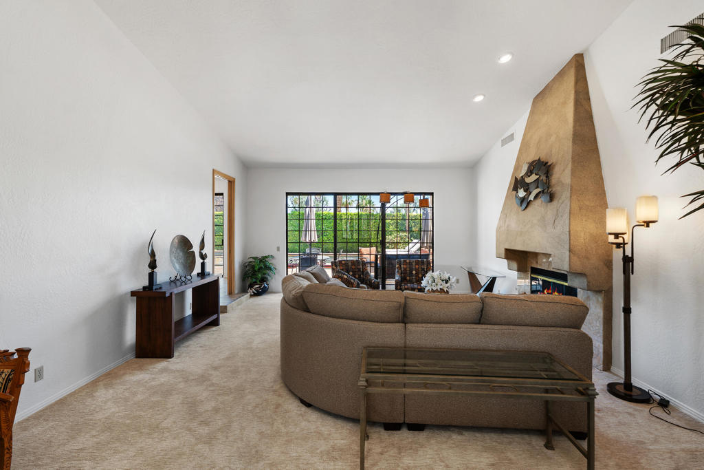 72550 Greenbriar Lane