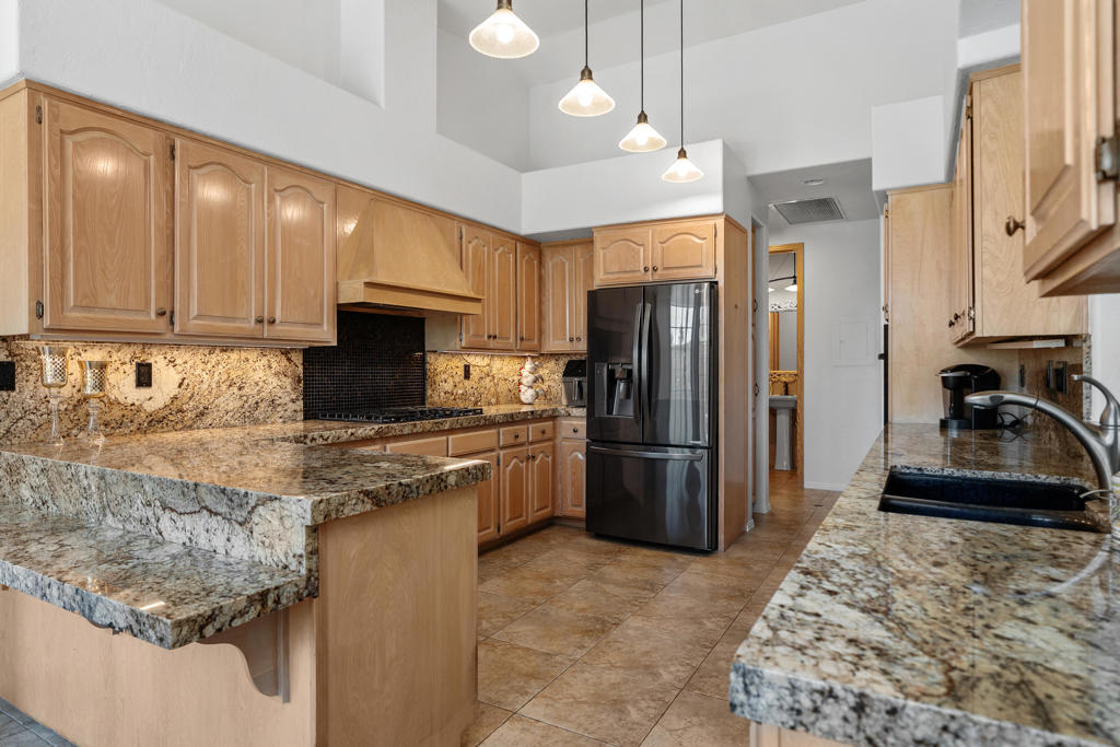 72550 Greenbriar Lane