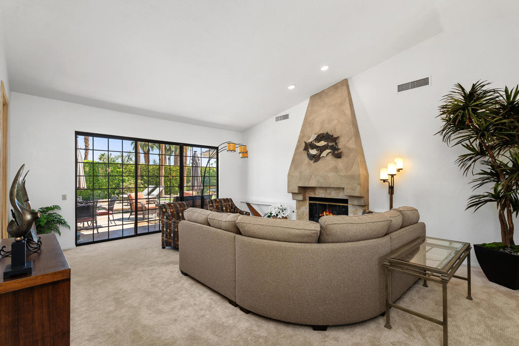 72550 Greenbriar Lane