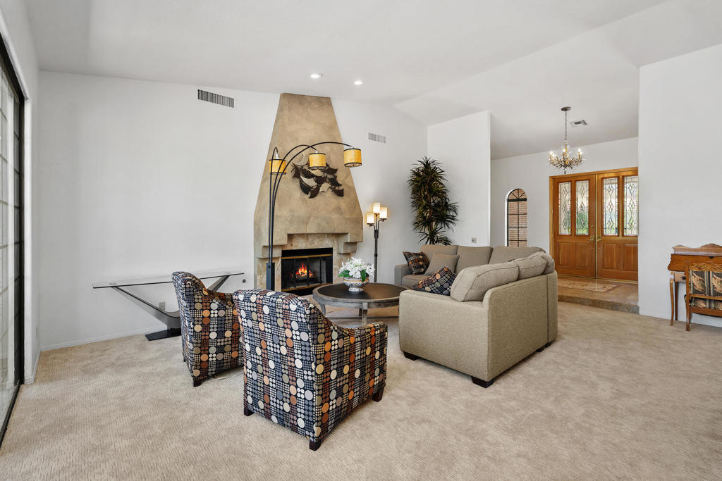 72550 Greenbriar Lane