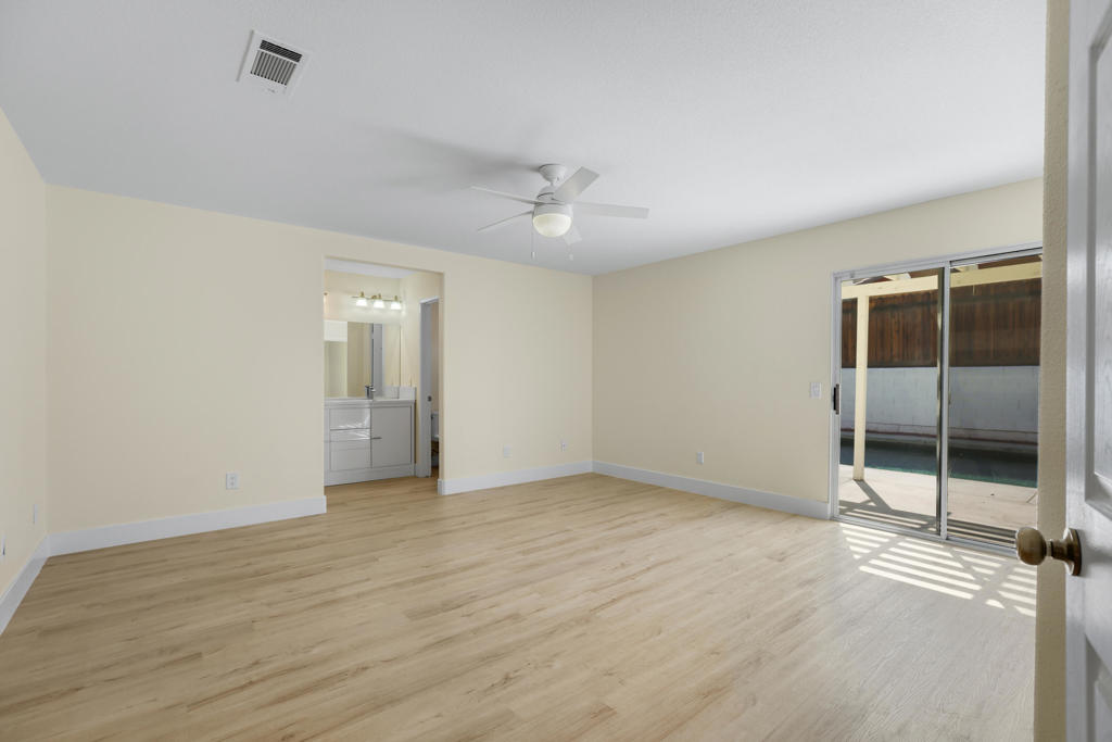 53405 Avenida Rubio