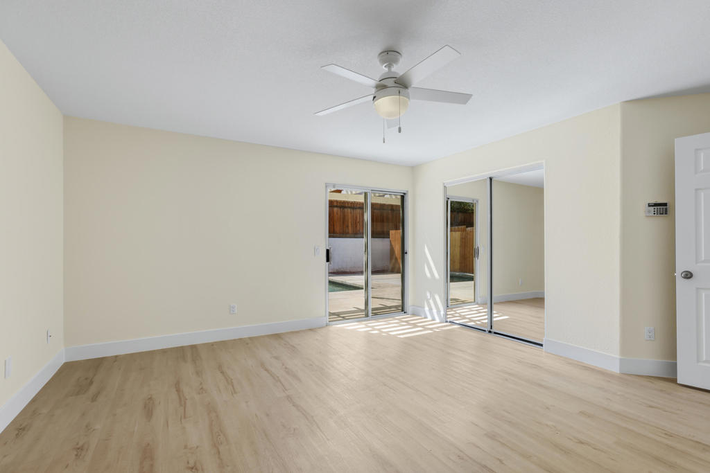 53405 Avenida Rubio