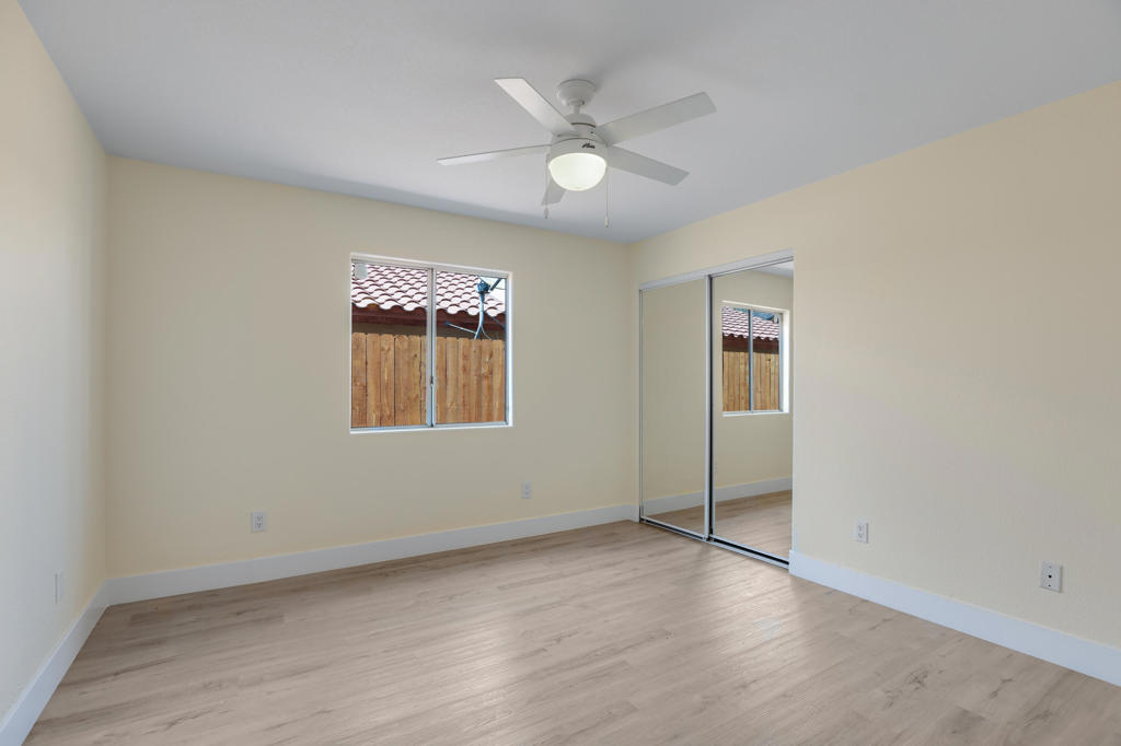 53405 Avenida Rubio