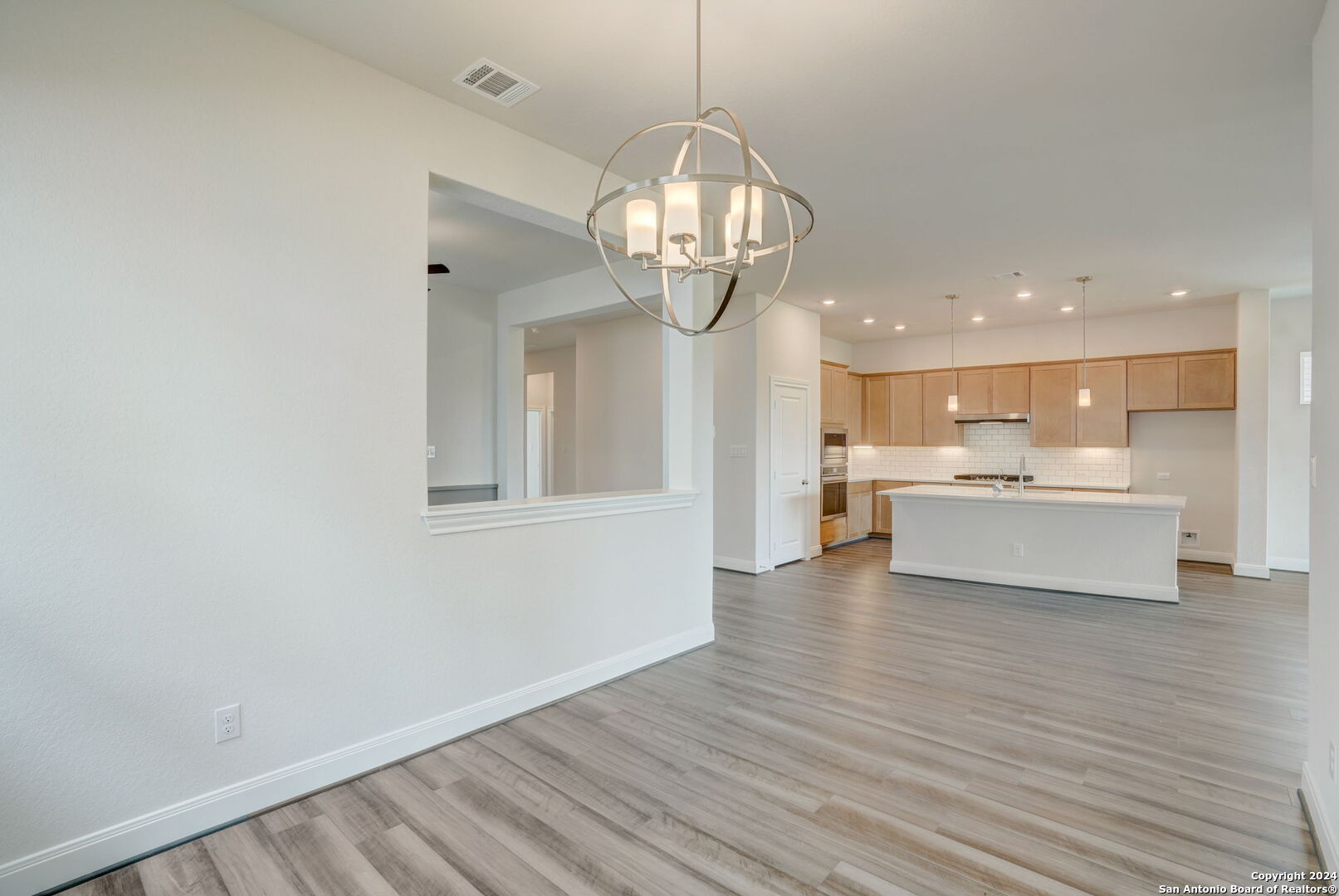 2611 SUNCADIA LANE