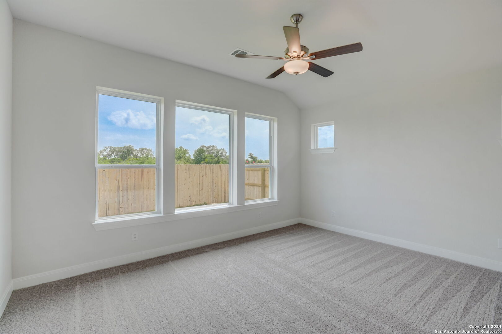 2611 SUNCADIA LANE