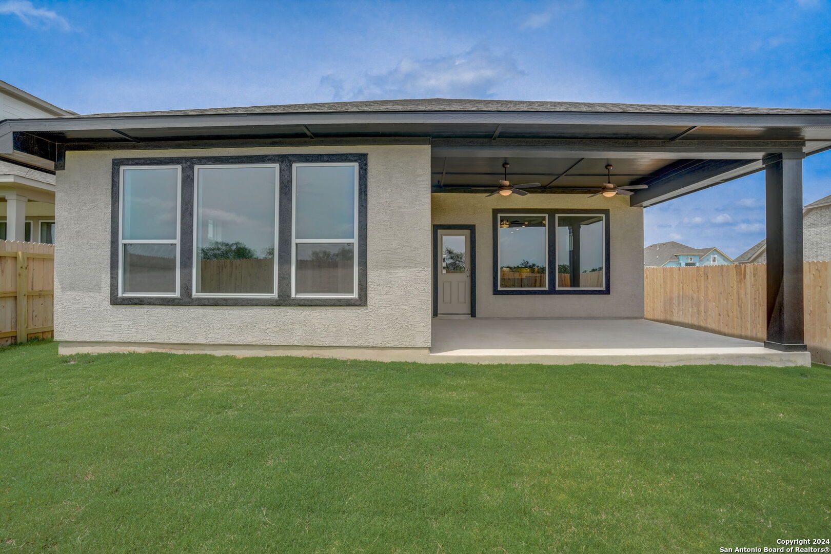 2611 SUNCADIA LANE