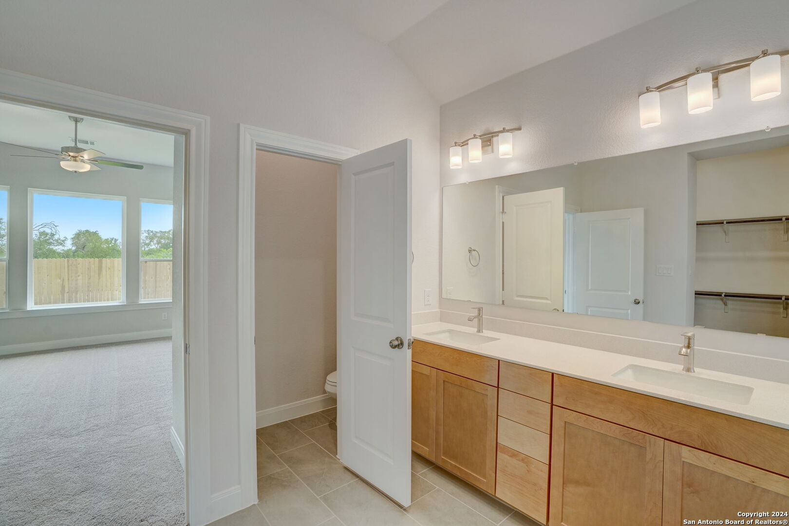 2611 SUNCADIA LANE