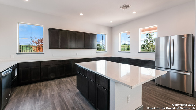 5913 Orchestra Court