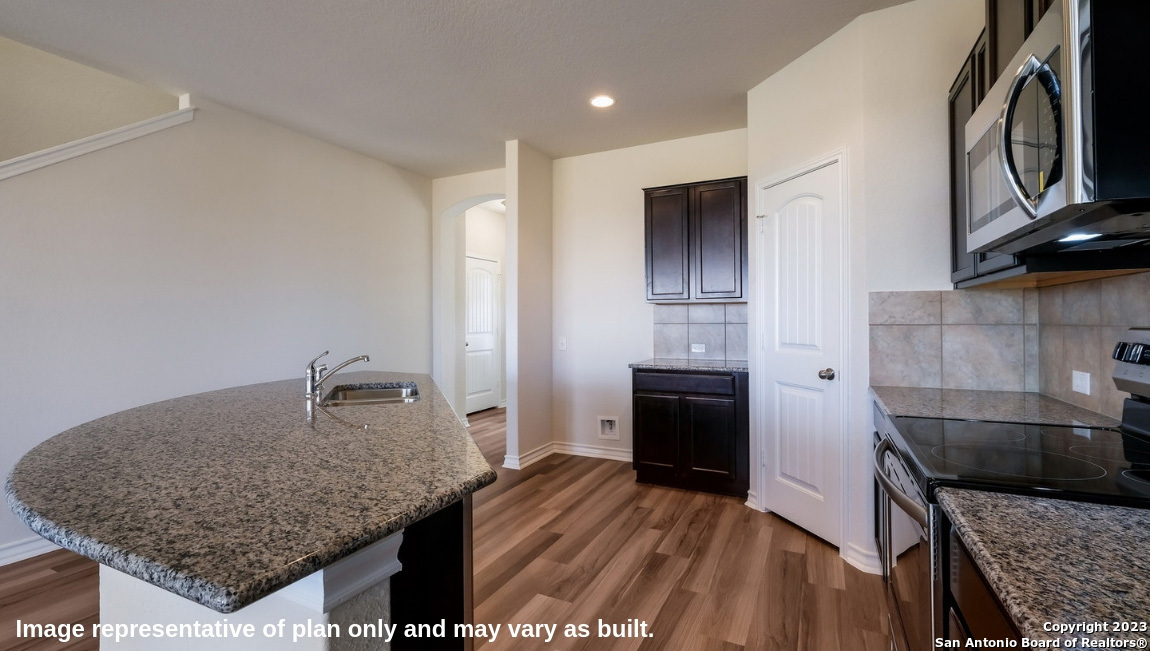 5415 Cinnabar Trace