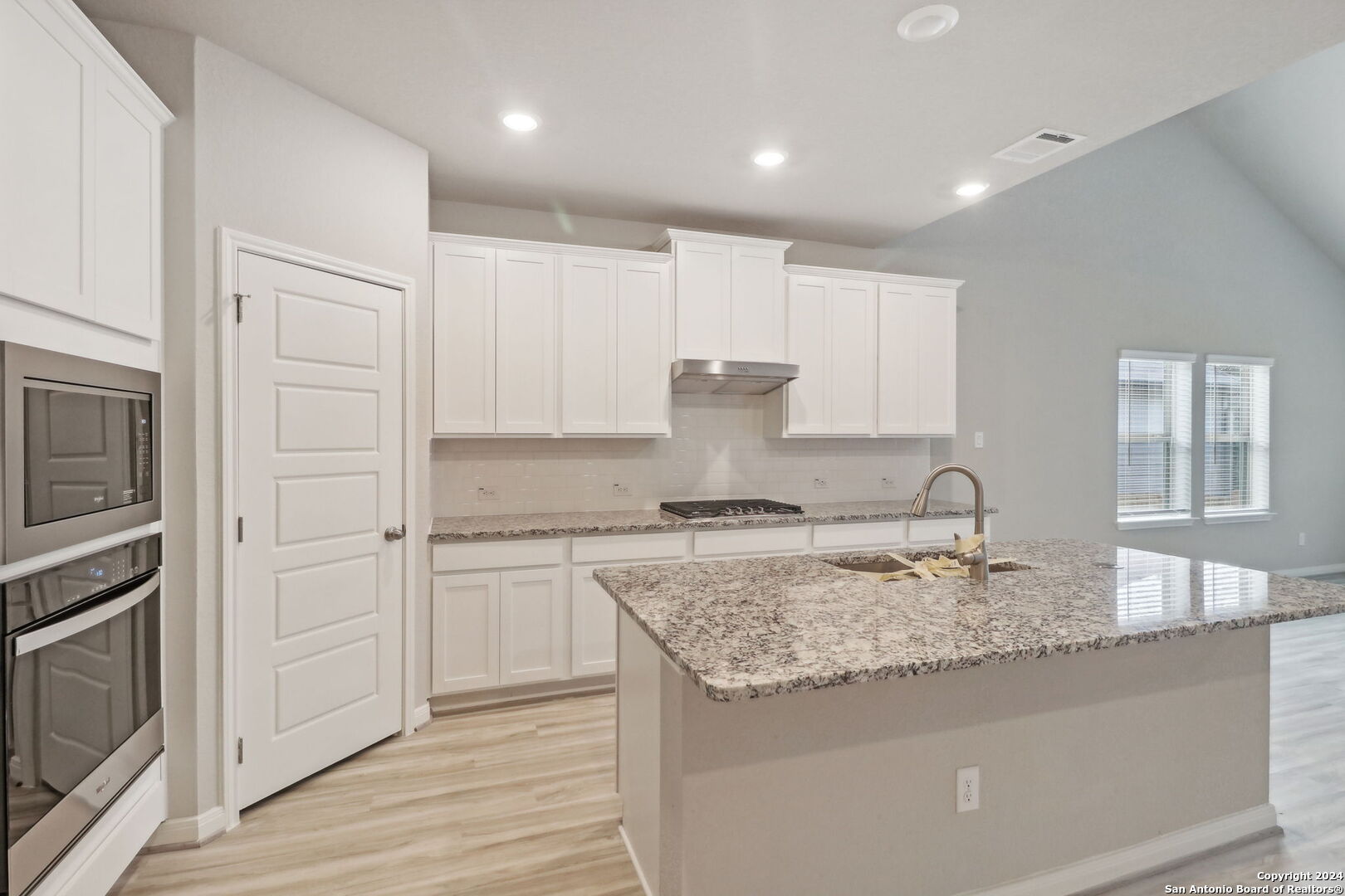 16923 Blaise Terrace