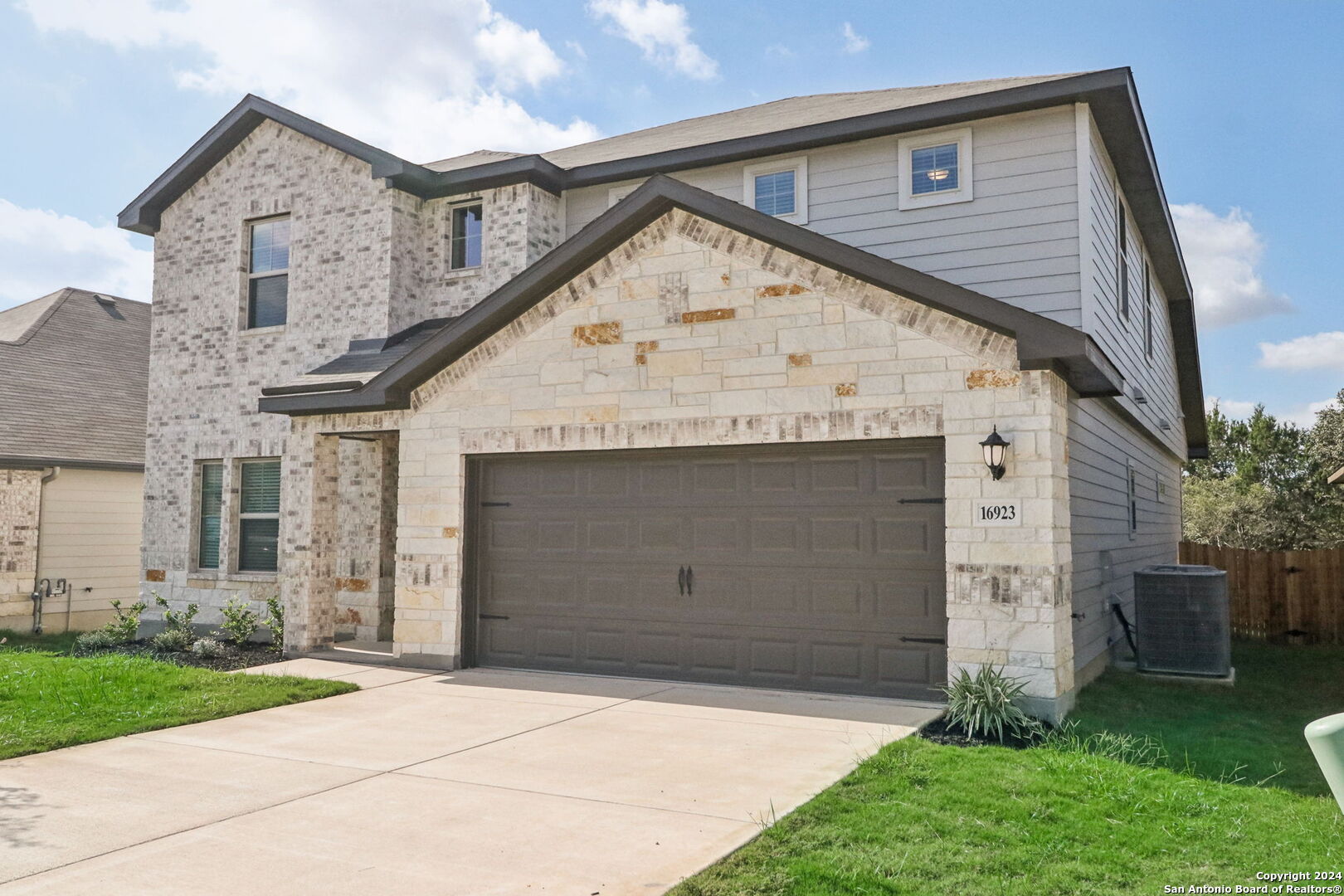 16923 Blaise Terrace