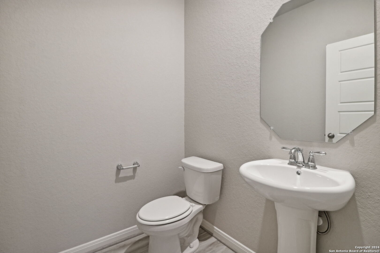 16923 Blaise Terrace