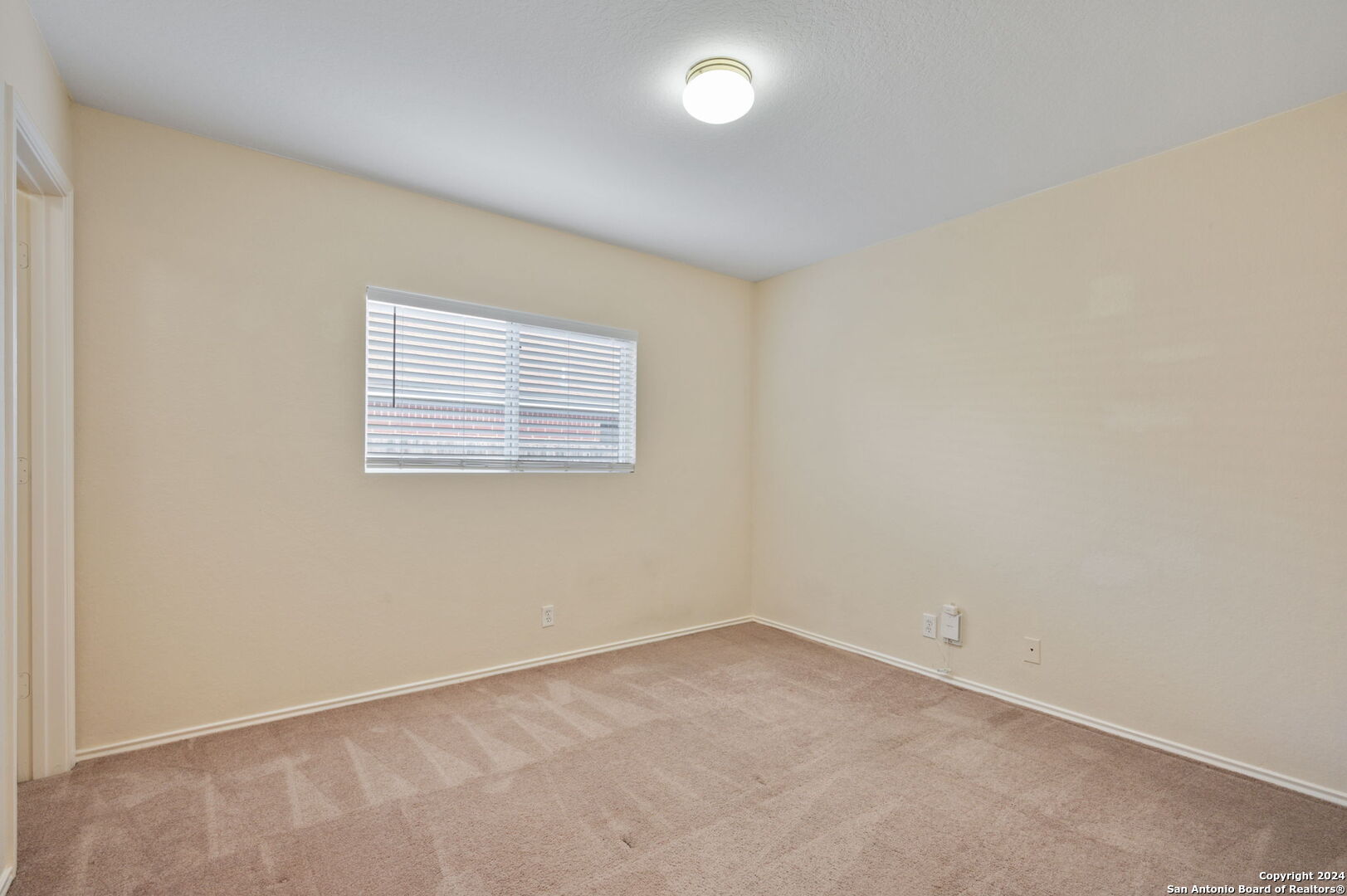 4734 LYNDYS FARM