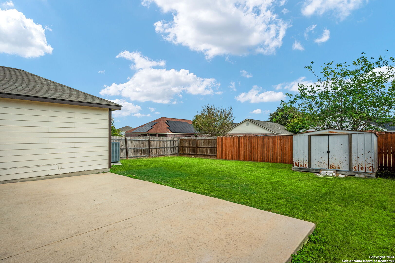 4734 LYNDYS FARM