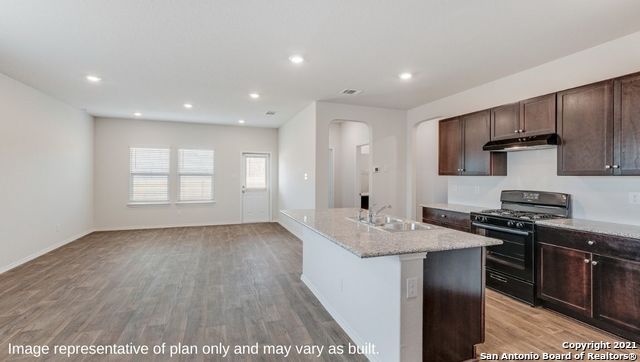 5406 Concho Springs