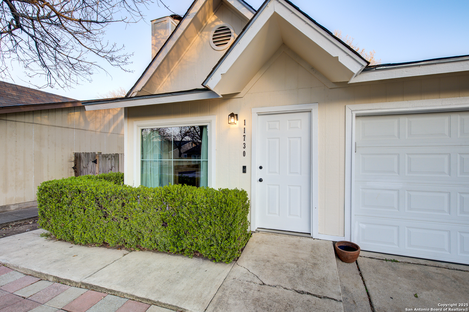 11730 Spring Dale