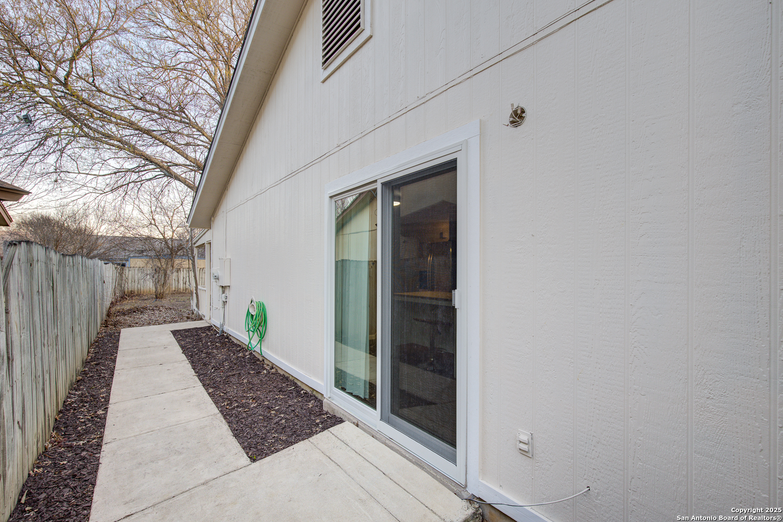 11730 Spring Dale