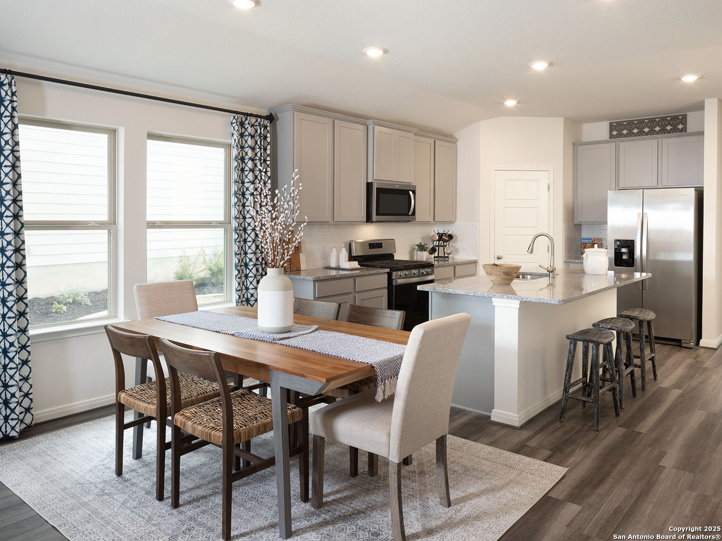 103 Barton Point