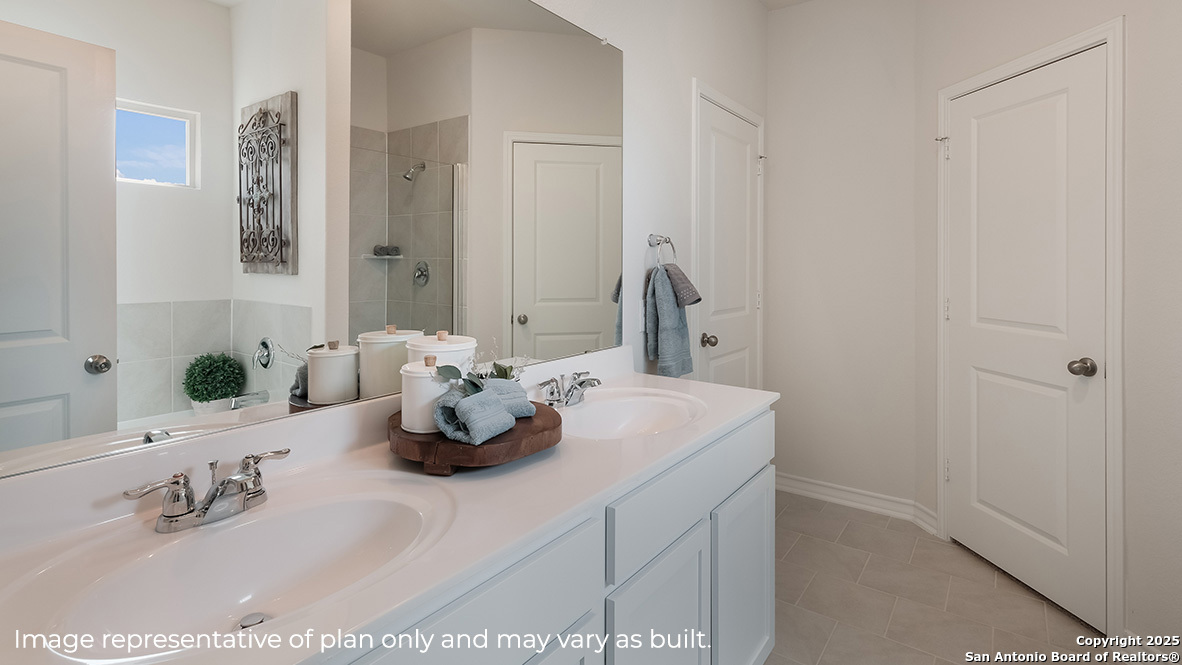 14823 Lamb River