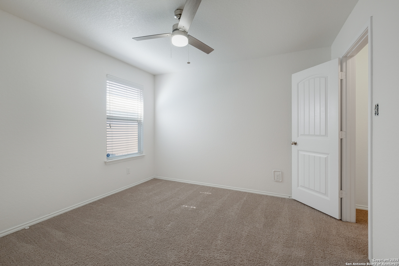 11750 Caraway