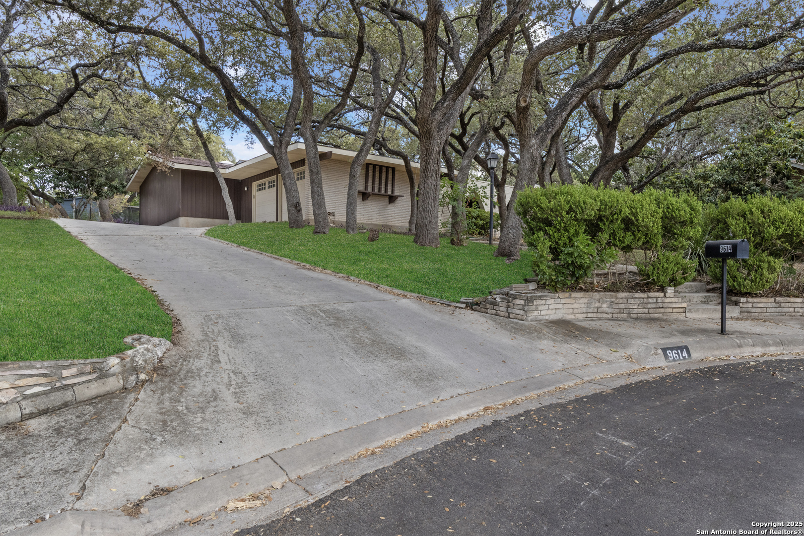 9614 Tioga