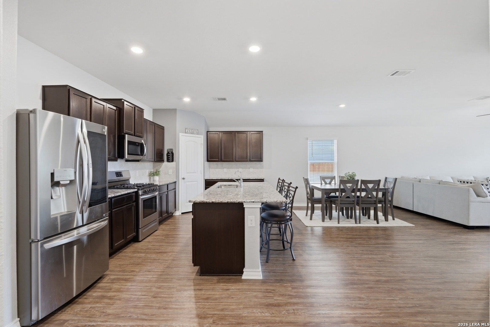 6403 Encore Oaks